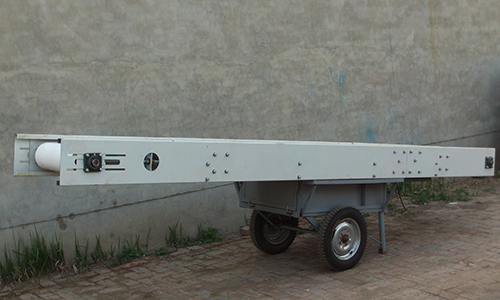 鋼板輸送機(jī)